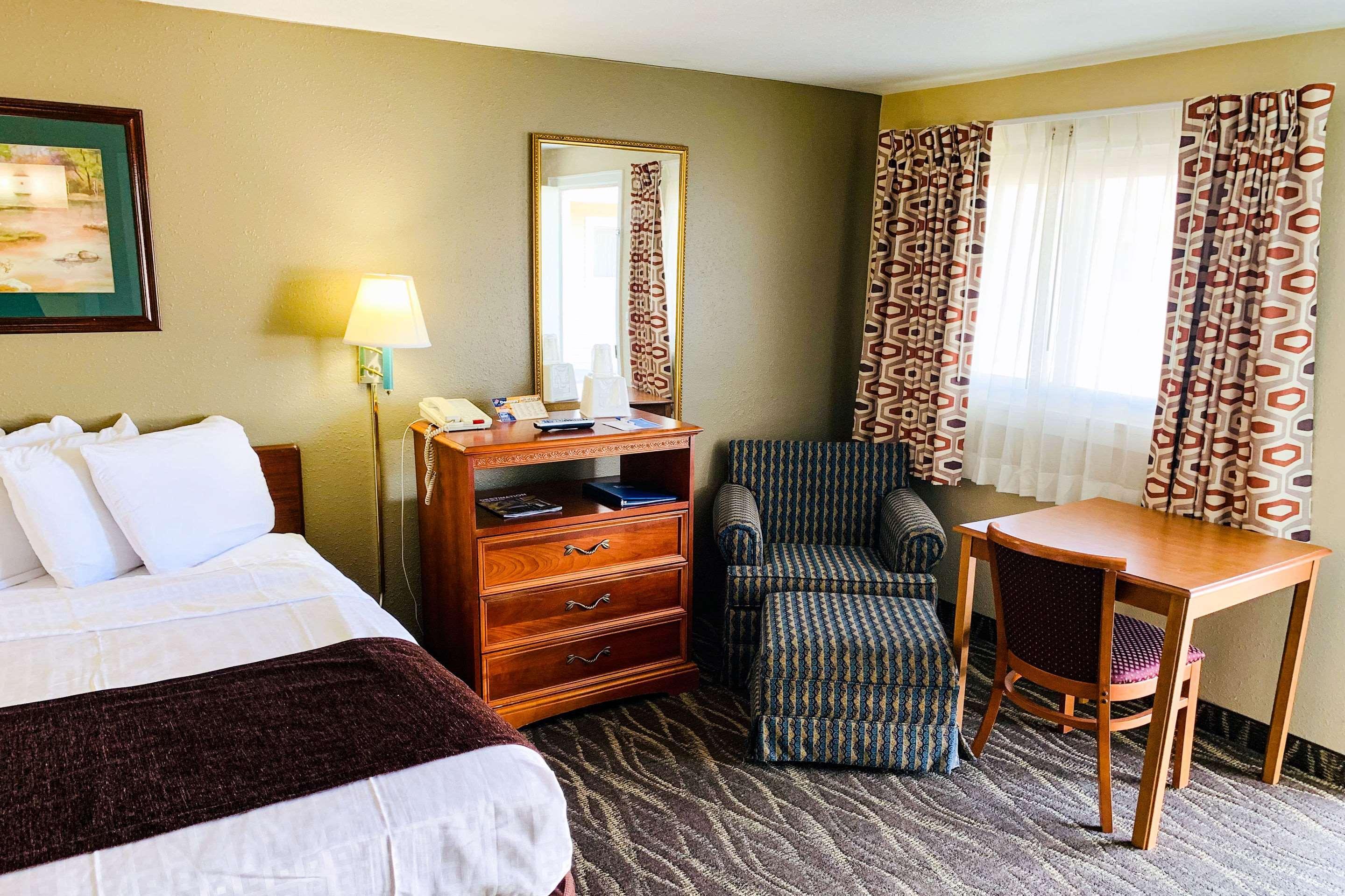 Rodeway Inn & Suites Sheridan Exterior photo