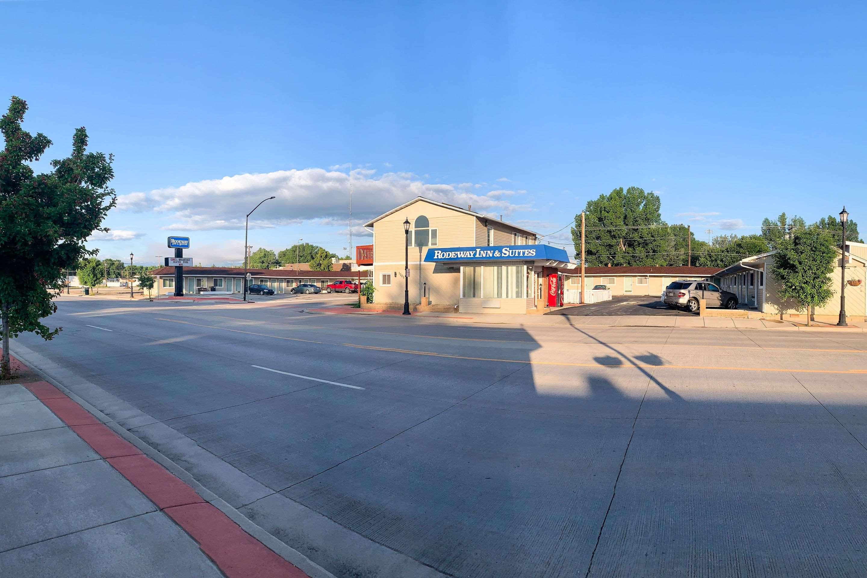 Rodeway Inn & Suites Sheridan Exterior photo